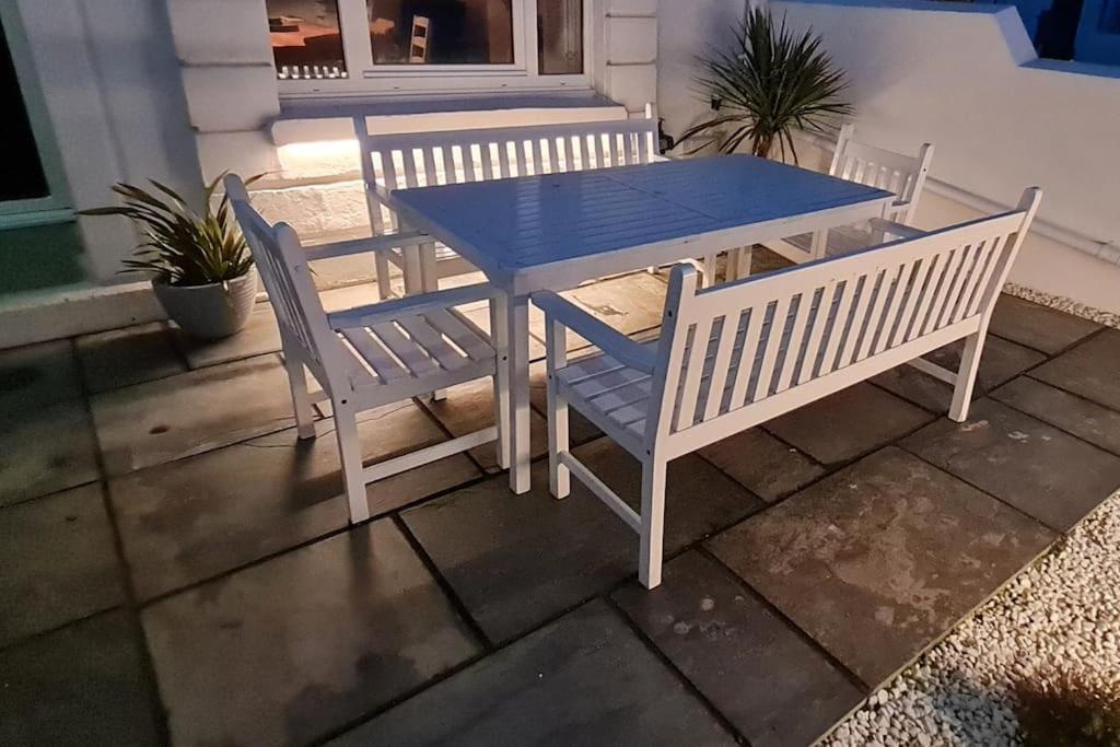 Beach View, 4 Bedroom House Opposite The Sea! Sleeps 10 Sandgate Zewnętrze zdjęcie